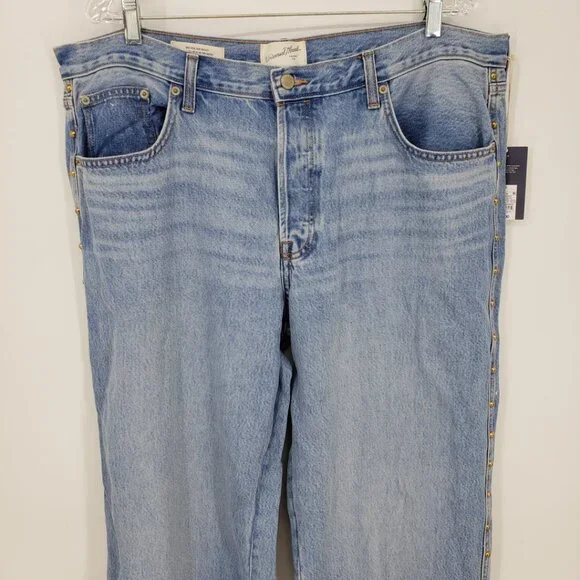 Universal Thread Studded Mid Rise 90s Baggy Jeans 16 Womens Light Wash Blue NEW - Picture 5 of 12